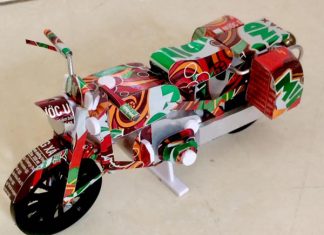 Mua phế liệu về “nghịch” thành sản phẩm giá trị cao, bán cả trăm nghìn một món